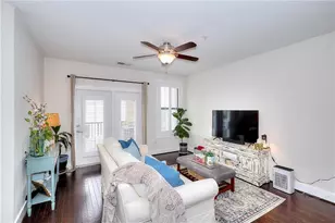 799 Hammond Dr, Sandy Springs, GA 30328 - Photo 9