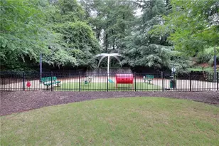 799 Hammond Dr, Sandy Springs, GA 30328 - Photo 31