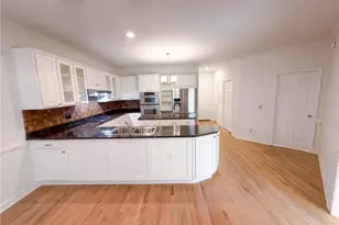3320 Sweetwater Dr, Cumming, GA 30041 - Photo 13