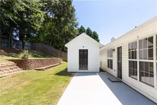 2730 Matlin Way, Buford, GA 30519 - Photo 13
