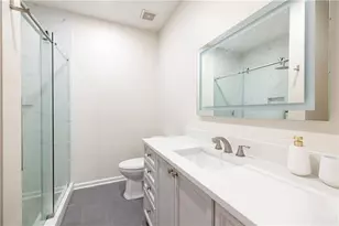 4250 River Green Dr NW, Atlanta, GA 30327 - Photo 15