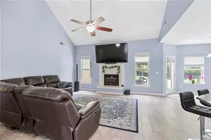 84 Blossom Ln, Newnan, GA 30263 - Photo 13