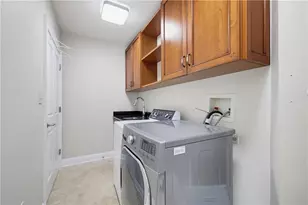 2881 Peachtree Rd NE, Atlanta, GA 30305 - Photo 45