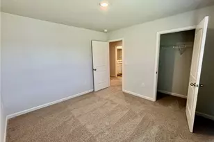 2910 Daxton Ln, Gainesville, GA 30507 - Photo 15