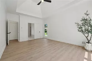 5780 Elm Tree Dr, Buford, GA 30518 - Photo 17