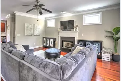 1079 Marietta Boulevard NW #19, Atlanta, GA 30318 - Photo 9
