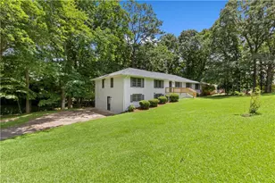 530 Shay Dr SW, Marietta, GA 30060 - Photo 3