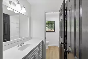 562 Hidden Hills Ct, Marietta, GA 30066 - Photo 17