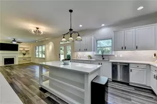 3455 E Gate Dr, Cumming, GA 30041 - Photo 15