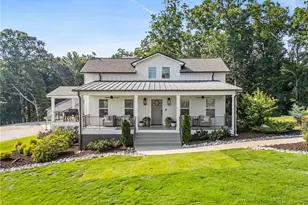 305 -A Rolling Acres Ct, Jefferson, GA 30549 - Photo 3