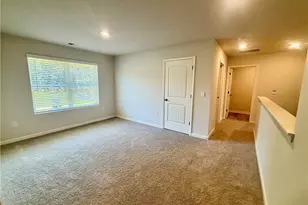 2986 Daxton Ln, Gainesville, GA 30507 - Photo 7