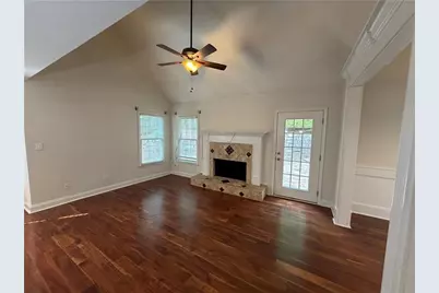 649 Lawton Ridge Drive, Lawrenceville, GA 30043 - Photo 5