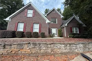 649 Lawton Ridge Dr, Lawrenceville, GA 30043 - Photo 1