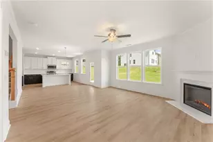 7371 Rocklin Ln, Flowery Branch, GA 30542 - Photo 7
