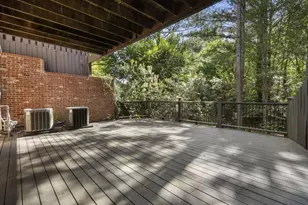 4222 Rickenbacker Dr NE, Atlanta, GA 30342 - Photo 37