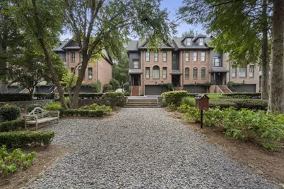 4222 Rickenbacker Drive NE #22, Atlanta, GA 30342 - Photo 43
