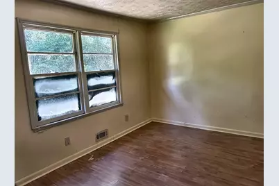 7126 Pineview Drive SW, Covington, GA 30014 - Photo 3