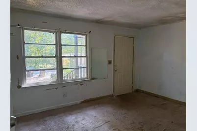 7126 Pineview Drive SW, Covington, GA 30014 - Photo 15