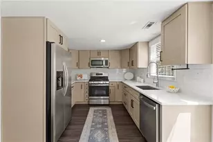 301 Roswell Green Ln, Roswell, GA 30075 - Photo 3