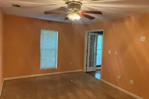 24105 Plantation Dr NE, Atlanta, GA 30324 - Photo 7