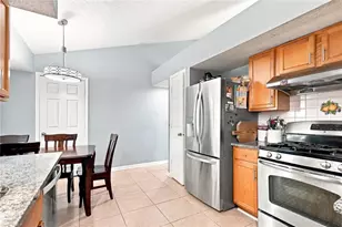 1301 Sweet Woods Dr, Lawrenceville, GA 30044 - Photo 11