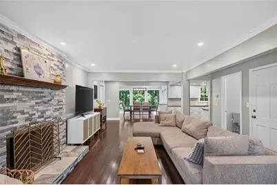 4371 Vintage Lane, Dunwoody, GA 30338 - Photo 9
