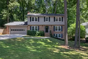 4371 Vintage Ln, Dunwoody, GA 30338 - Photo 1