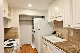 1166 SW Booth Rd SW, Marietta, GA 30008 - Photo 7