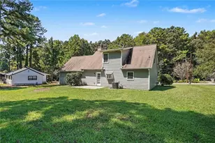 9042 Chestnut Lake Dr, Jonesboro, GA 30236 - Photo 19