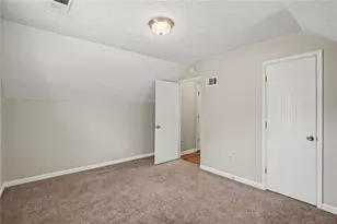 9042 Chestnut Lake Dr, Jonesboro, GA 30236 - Photo 13
