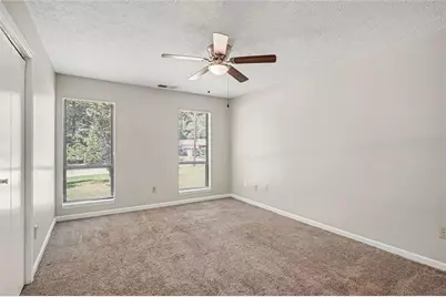 9042 Chestnut Lake Drive, Jonesboro, GA 30236 - Photo 9
