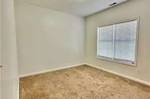 1815 Jeffery Ct, Riverdale, GA 30296 - Photo 11