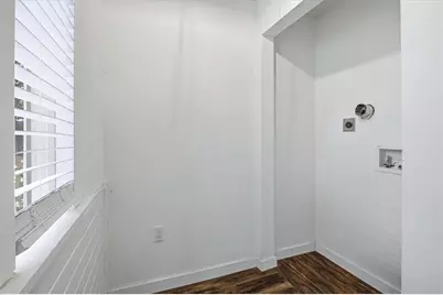 1945 NW Baker Road, Atlanta, GA 30318 - Photo 9
