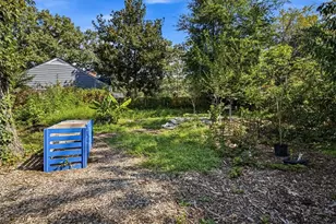 1945 NW Baker Rd, Atlanta, GA 30318 - Photo 21
