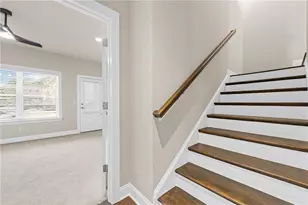4079 Townsend Ln, Dunwoody, GA 30346 - Photo 5
