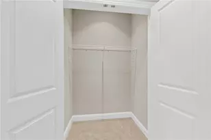 4079 Townsend Ln, Dunwoody, GA 30346 - Photo 7