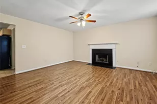 2416 Rambling Way, Lithonia, GA 30058 - Photo 9
