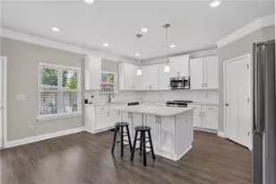 4374 Vernon St NW, Lilburn, GA 30047 - Photo 15
