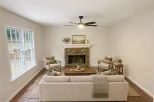 1490 Twin Bridge Ln, Lawrenceville, GA 30043 - Photo 3