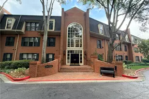 24216 Plantation Dr, Atlanta, GA 30324 - Photo 1