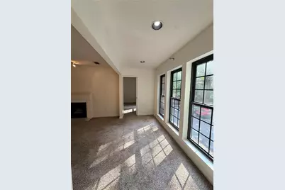 24216 Plantation Drive, Atlanta, GA 30324 - Photo 13