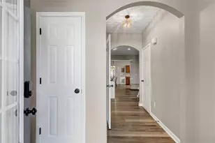 1290 Adcox Square, Stone Mountain, GA 30088 - Photo 5