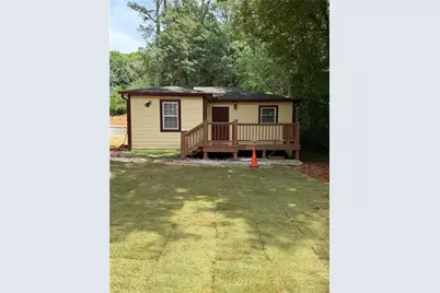 637 Parkdale, Scottdale, GA 30079 - Photo 1