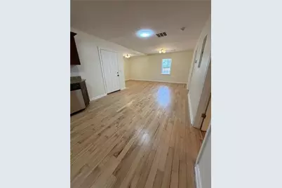 637 Parkdale, Scottdale, GA 30079 - Photo 5