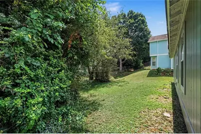 2062 W Morgan's Bluff Court, Lithonia, GA 30058 - Photo 25