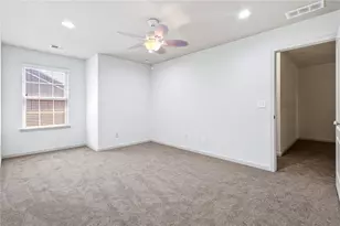 2121 Spicy Pine Ln, Lawrenceville, GA 30044 - Photo 15