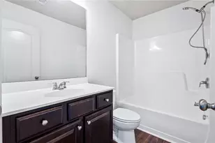 2121 Spicy Pine Ln, Lawrenceville, GA 30044 - Photo 15