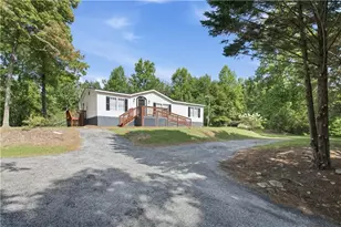 320 Durable Dr, Demorest, GA 30535 - Photo 1