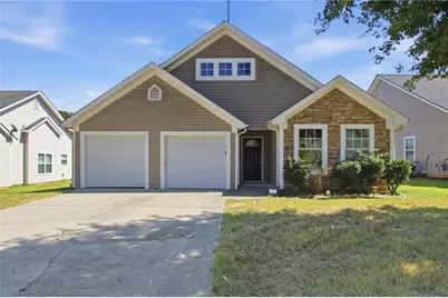 66 Camden Way, Fairburn, GA 30213 - Photo 1