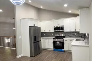 1413 Silver Lake Dr, Norcross, GA 30093 - Photo 3
